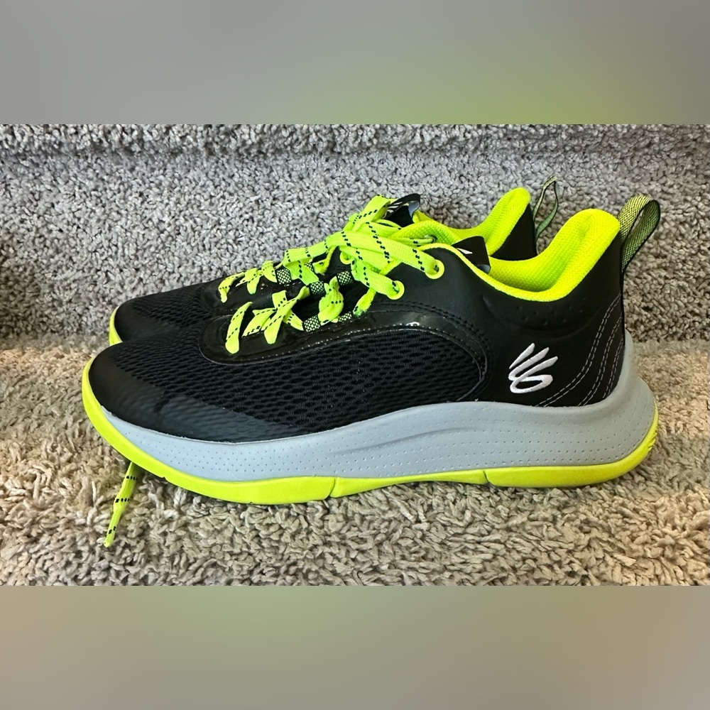 Steph Curry Shoes size 5.5